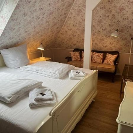 Studio-Apartment 29 Beim Saseler Markt Frisch Renoviert ハンブルク エクステリア 写真
